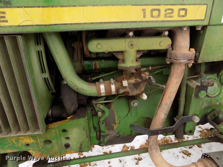 image for item DE0440 John Deere 1020 tractor