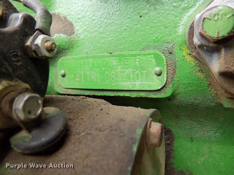 image for item DE0440 John Deere 1020 tractor