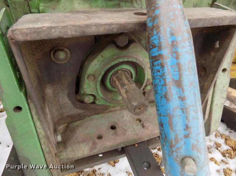 image for item DE0440 John Deere 1020 tractor