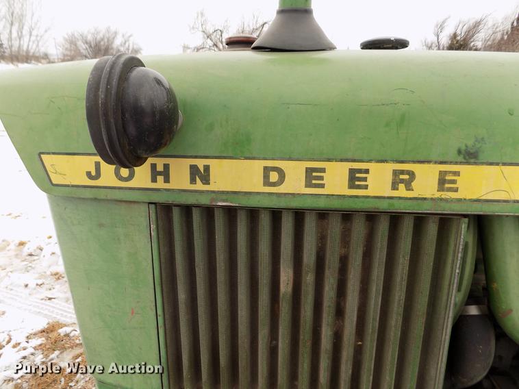 image for item DE0440 John Deere 1020 tractor