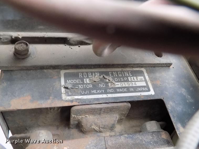 image for item DE0445 Ez-go golf cart