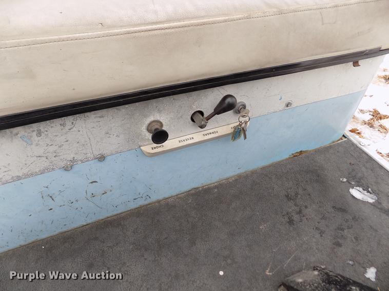 image for item DE0445 Ez-go golf cart