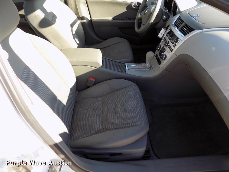 image for item DE0452 2012 Chevrolet Malibu