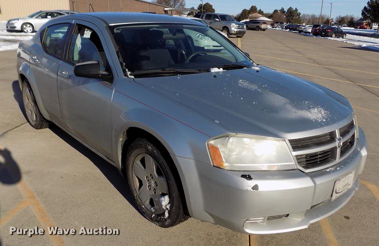 image for item DE0453 2010 Dodge Avenger SXT