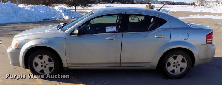 image for item DE0453 2010 Dodge Avenger SXT