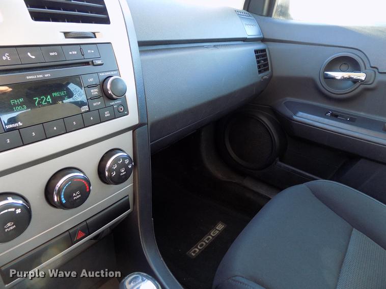 image for item DE0453 2010 Dodge Avenger SXT