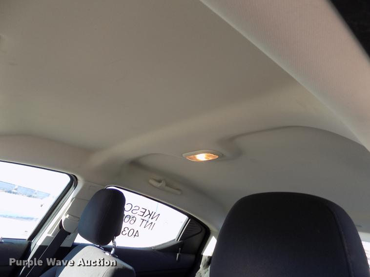 image for item DE0453 2010 Dodge Avenger SXT