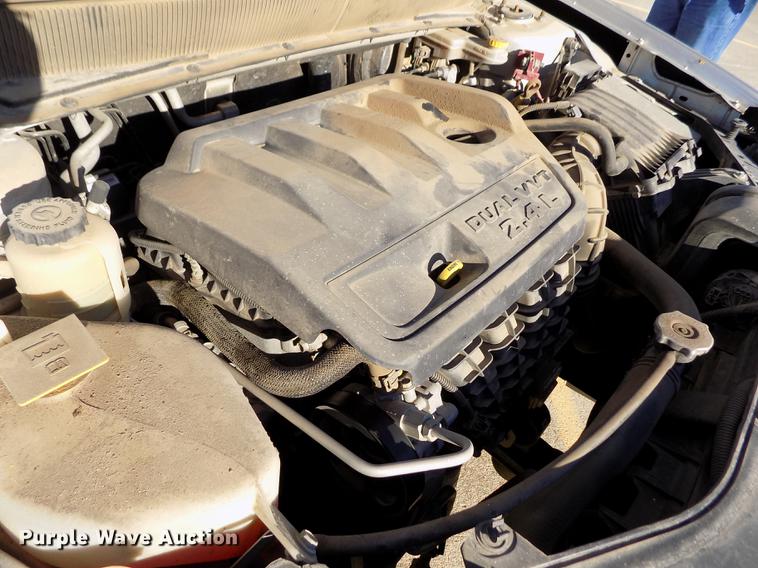 image for item DE0453 2010 Dodge Avenger SXT