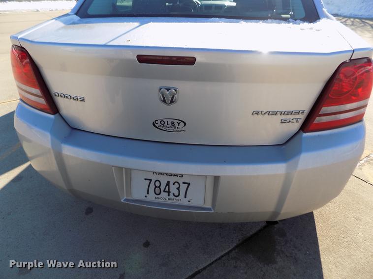 image for item DE0453 2010 Dodge Avenger SXT