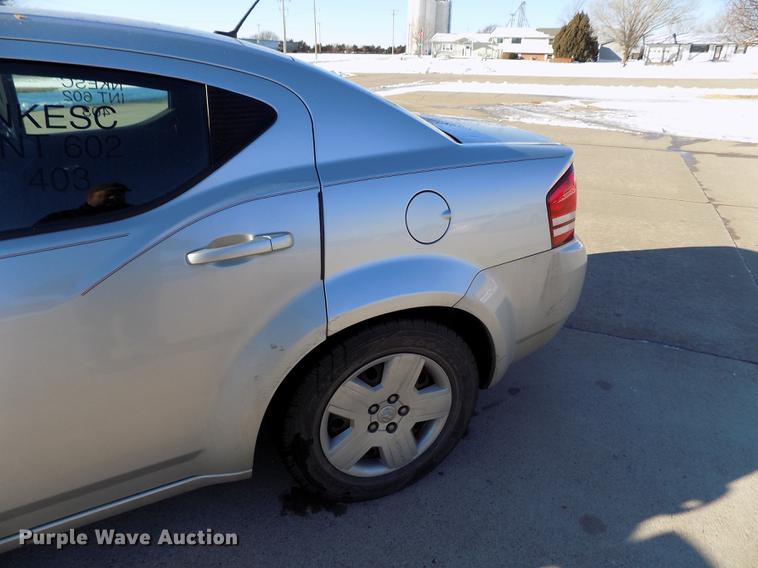 image for item DE0453 2010 Dodge Avenger SXT
