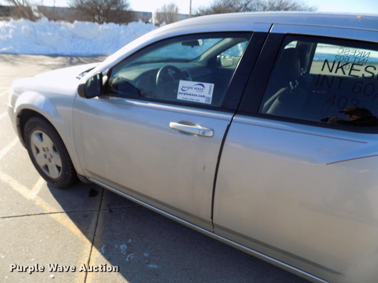 image for item DE0453 2010 Dodge Avenger SXT