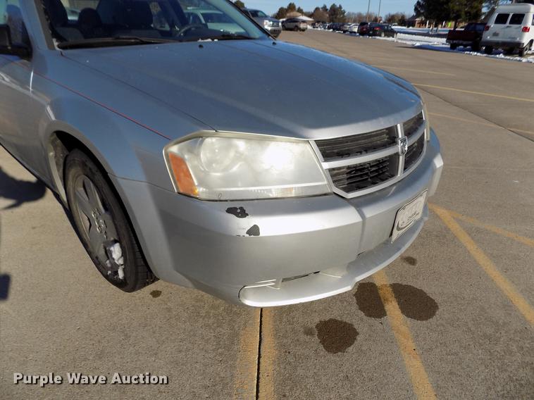 image for item DE0453 2010 Dodge Avenger SXT