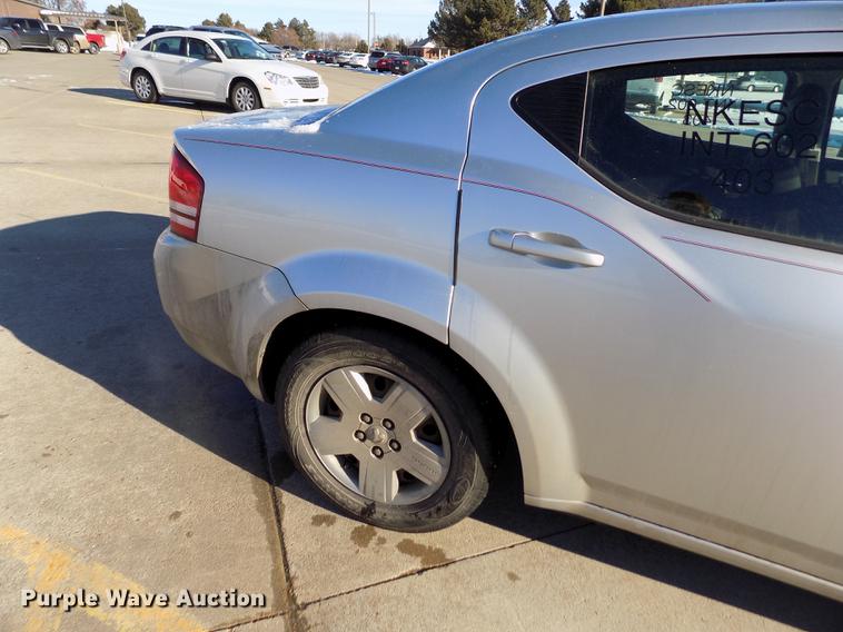 image for item DE0453 2010 Dodge Avenger SXT