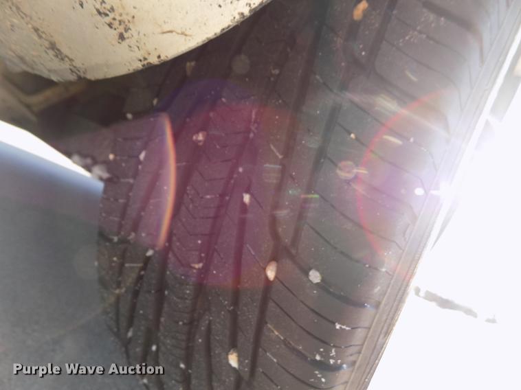 image for item DE0453 2010 Dodge Avenger SXT