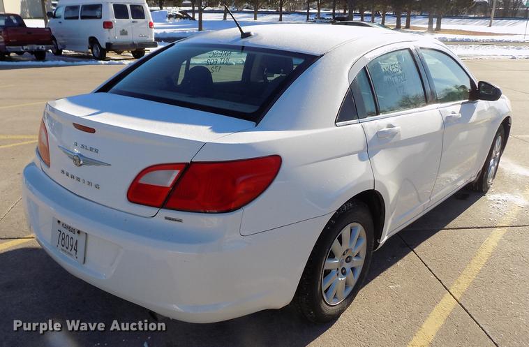 image for item DE0454 2010 Chrysler Sebring Touring