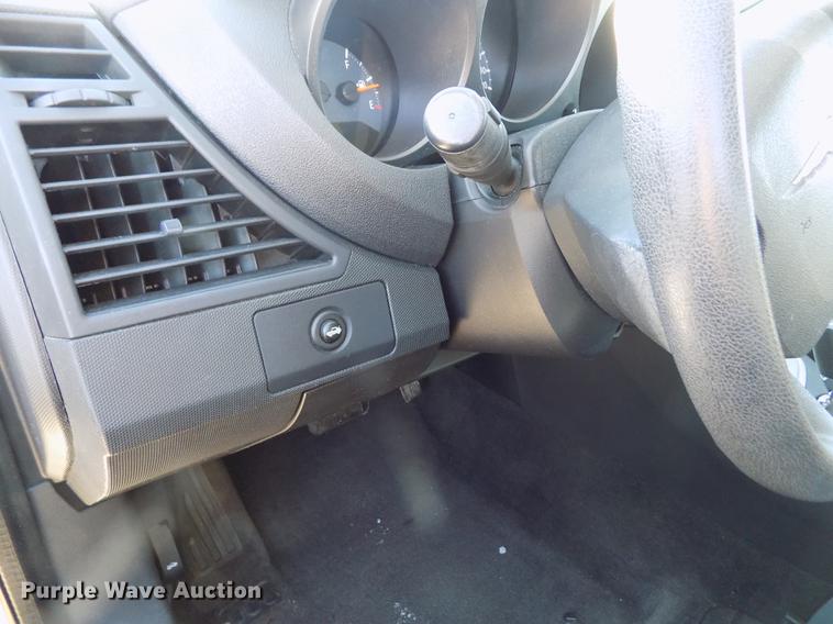 image for item DE0454 2010 Chrysler Sebring Touring