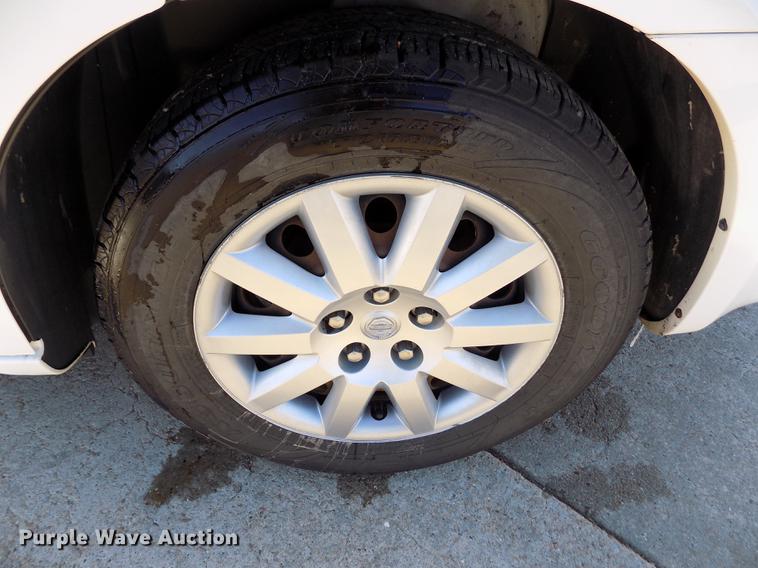 image for item DE0454 2010 Chrysler Sebring Touring