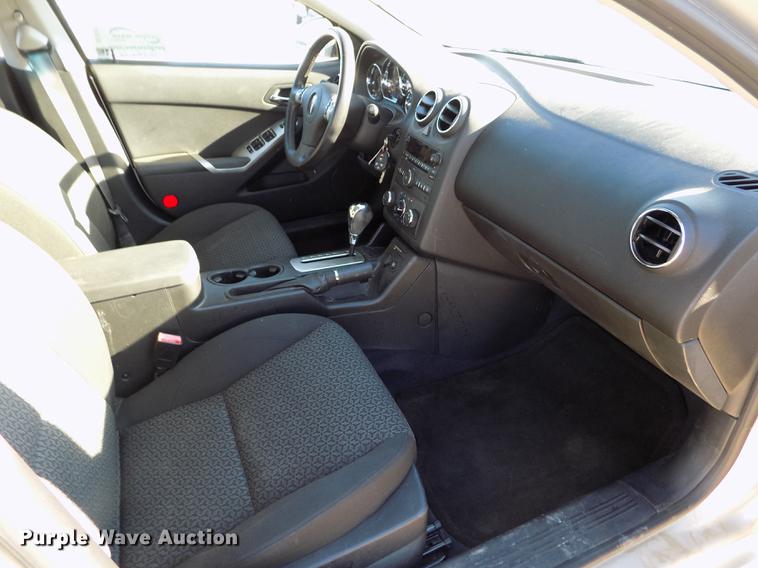 image for item DE0455 2010 Pontiac G6