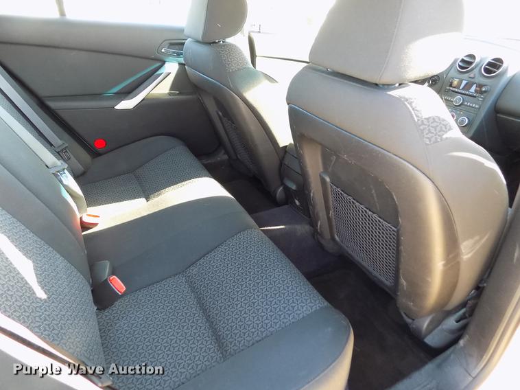 image for item DE0455 2010 Pontiac G6