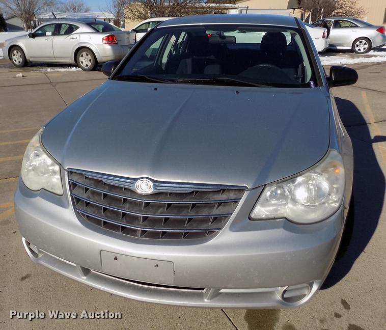image for item DE0456 2010 Chrysler Sebring Touring