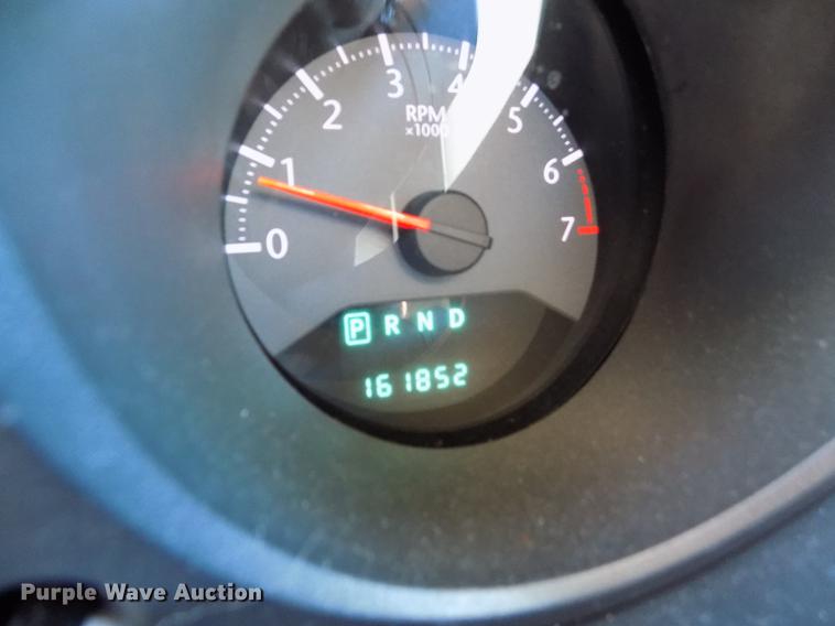 image for item DE0456 2010 Chrysler Sebring Touring