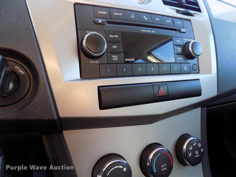 image for item DE0456 2010 Chrysler Sebring Touring