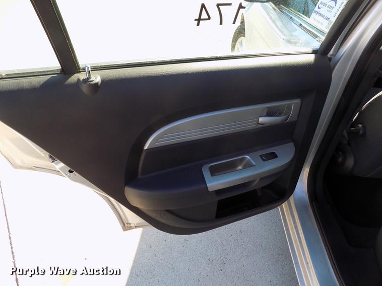 image for item DE0456 2010 Chrysler Sebring Touring