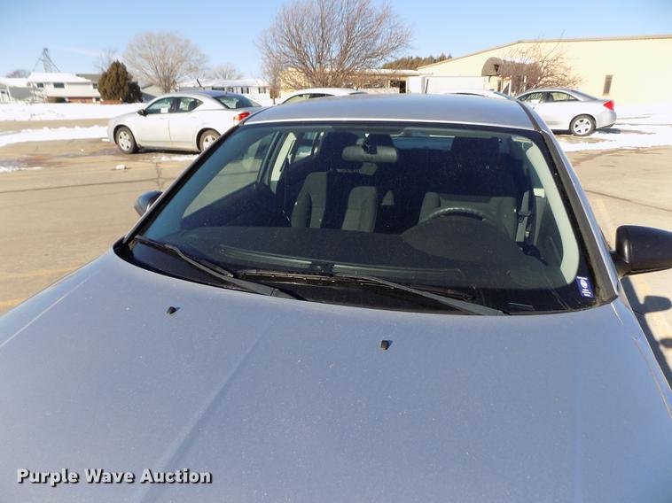 image for item DE0456 2010 Chrysler Sebring Touring