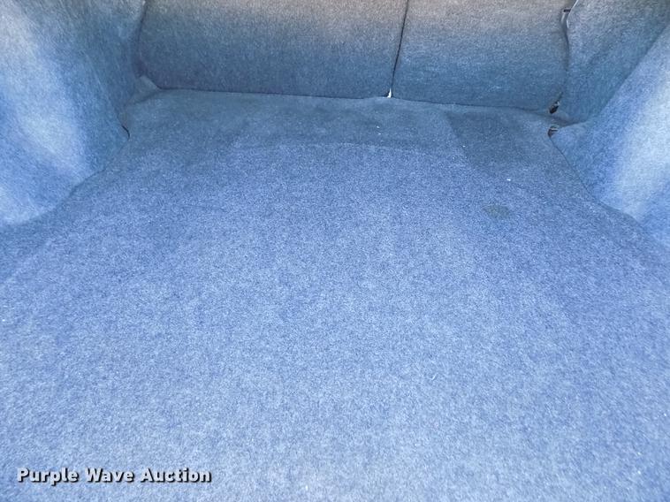 image for item DE0456 2010 Chrysler Sebring Touring