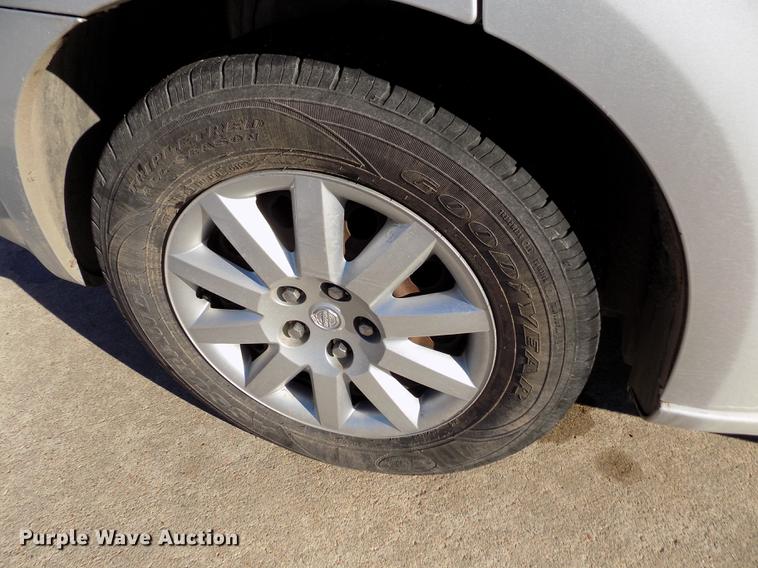 image for item DE0456 2010 Chrysler Sebring Touring