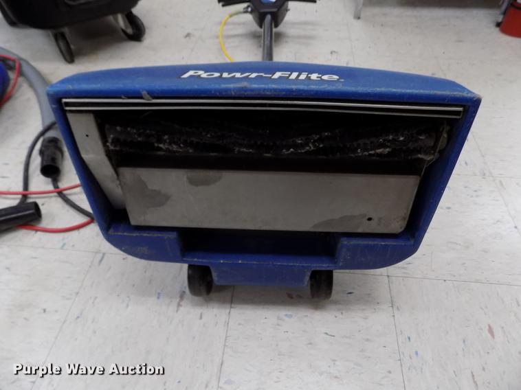 image for item DE0457 Powr-Flite PEB-H-NS+ shampooer