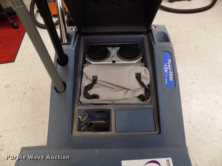 image for item DE0458 Powr-Flite Piranha PF2028 vacuum