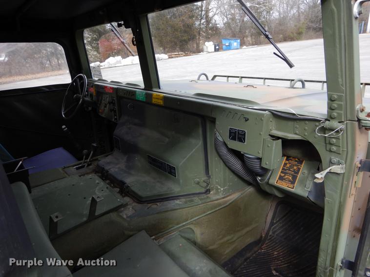 image for item DE5979 1981 Am General flatbed truck