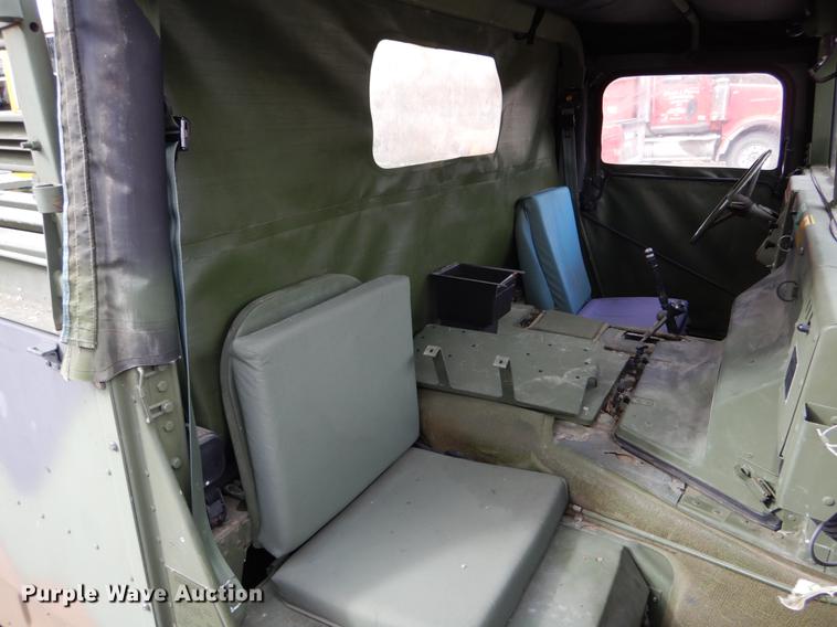 image for item DE5979 1981 Am General flatbed truck