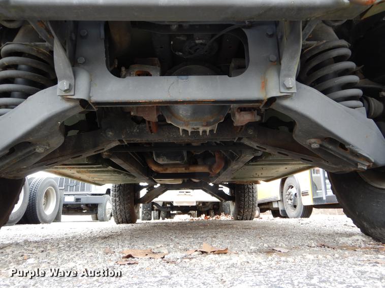 image for item DE5979 1981 Am General flatbed truck