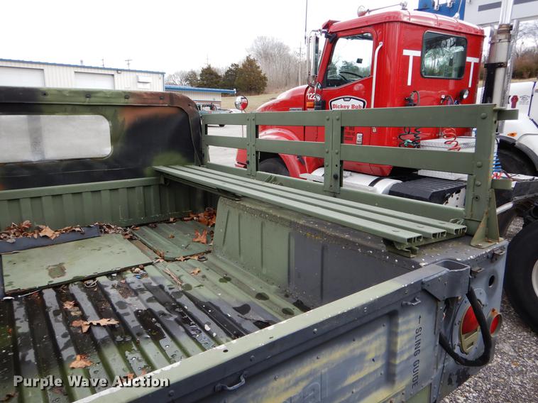 image for item DE5979 1981 Am General flatbed truck