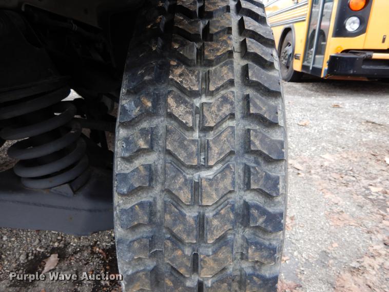 image for item DE5979 1981 Am General flatbed truck