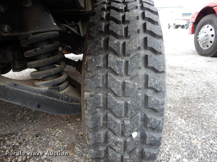 image for item DE5979 1981 Am General flatbed truck