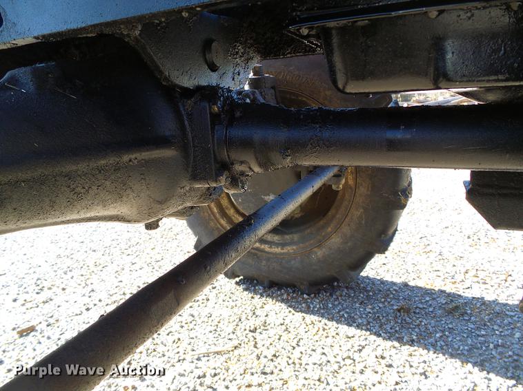 image for item DF2835 Yanmar YM226D tractor