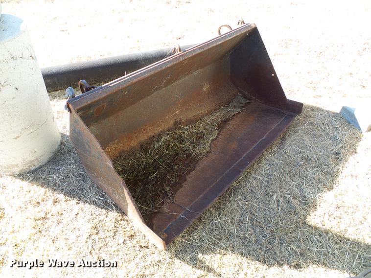 image for item DF2835 Yanmar YM226D tractor