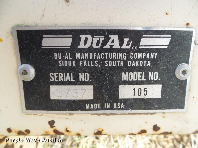 image for item DF2835 Yanmar YM226D tractor