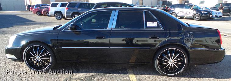 image for item DF2875 2007 Cadillac DTS