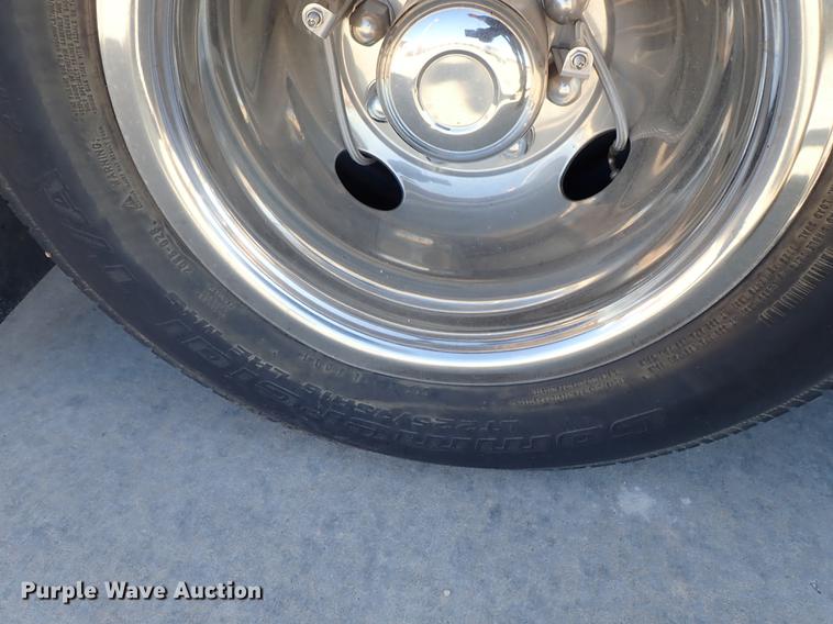 image for item DF8706 2007 Ford E450 ambulance