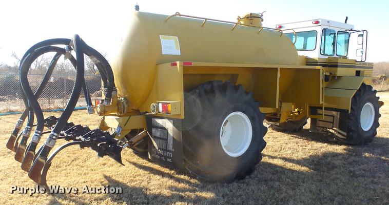 image for item DG2835 2004 Ag Gator waste applicator