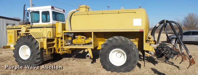 image for item DG2835 2004 Ag Gator waste applicator