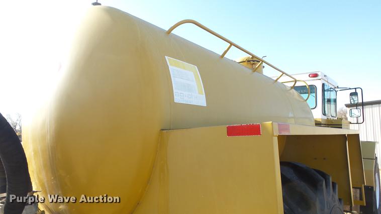 image for item DG2835 2004 Ag Gator waste applicator