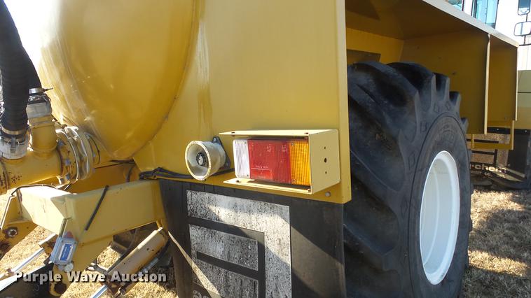 image for item DG2835 2004 Ag Gator waste applicator