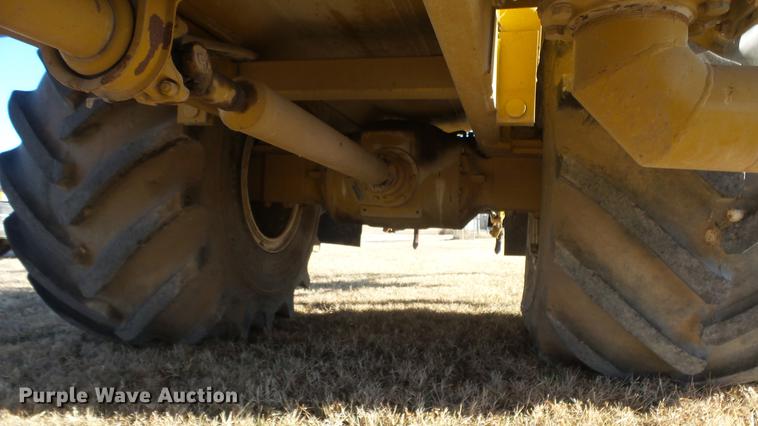 image for item DG2835 2004 Ag Gator waste applicator