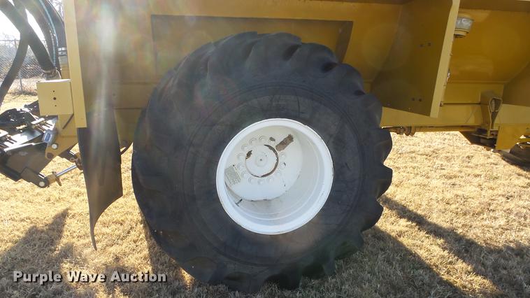 image for item DG2835 2004 Ag Gator waste applicator