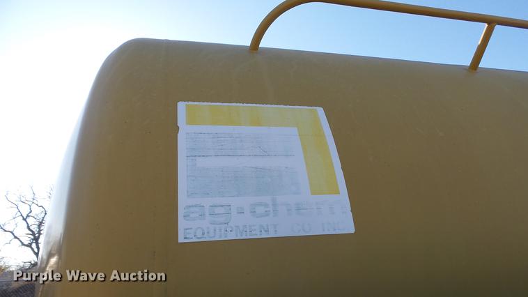 image for item DG2835 2004 Ag Gator waste applicator